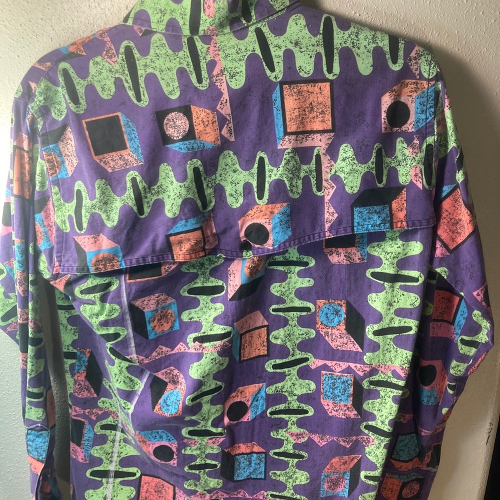 Vintage Button Up - Picture 4 of 8